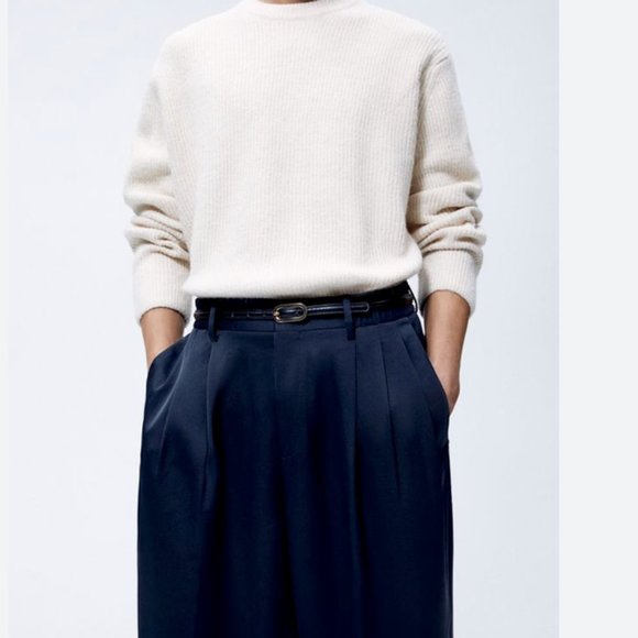 NWT MAN SATIN EFFECT PLEATED PANTS NAVY BLUE - Picture 2 of 8